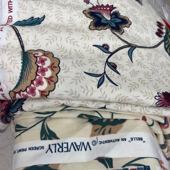 Waverly fabric. "Hometown" and "Belle" 100% cotton - Picture 2 of 9